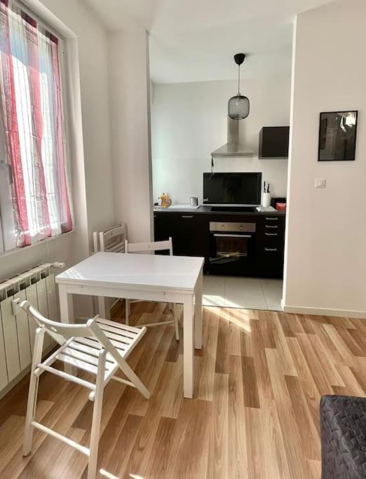 Leia Home W/Private Parking In Old Town Triest Exterior foto